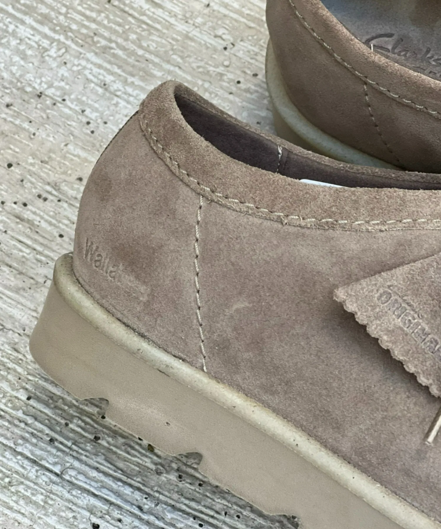 Мужские замшевые туфли Clarks Meare Walla серые — фото 2