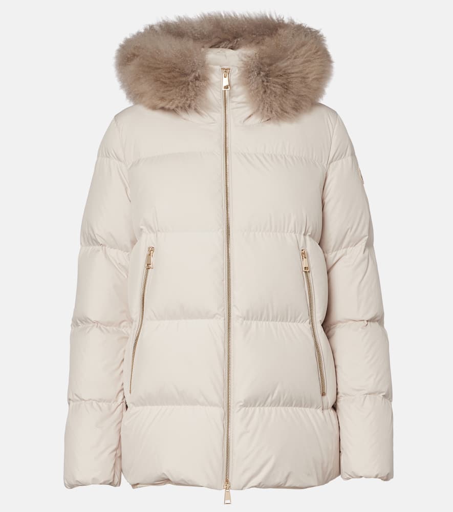 

Пуховик laichefur Moncler