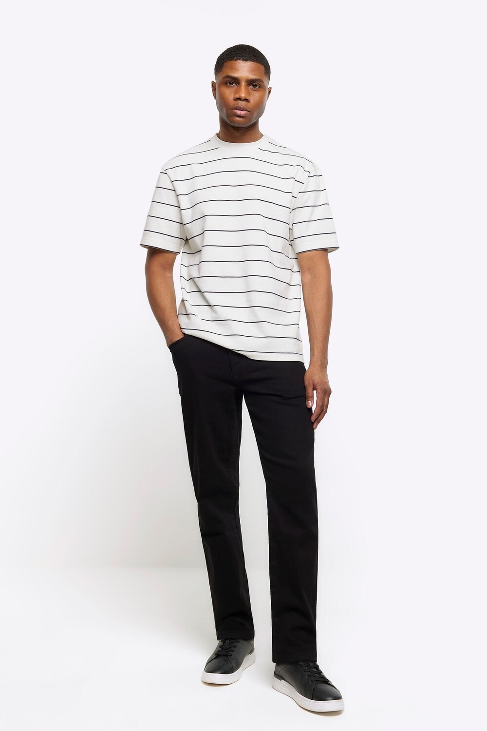 

Зауженные джинсы River Island, черный