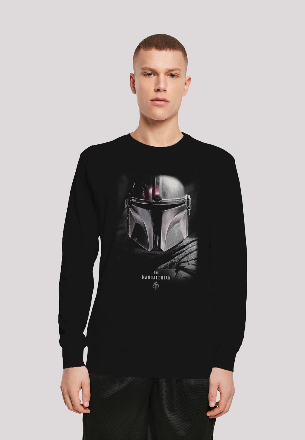 

Толстовка STAR WARS THE MANDALORIAN POSTER F4NT4STIC, черный