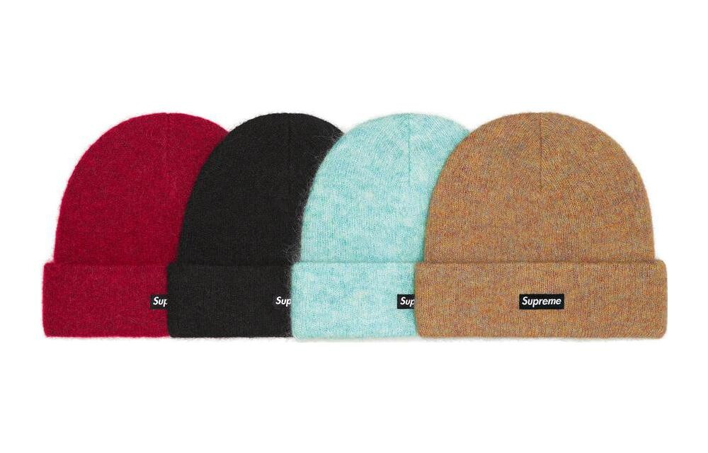 

Шапка Supreme Mohair, светло-синий