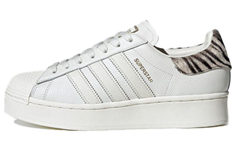 

Кроссовки Adidas Originals Superstar Bold 'Heel Patch Animal Print' Women's