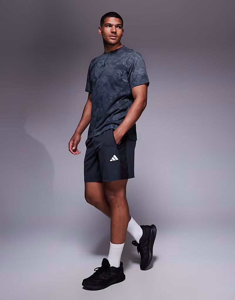 

Шорты Adidas Training Essentials из тканого материала черного меланжевого цвета Adidas Performance