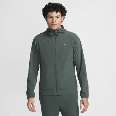 

Куртка Nike Unlimited, цвет Vintage Green/Black/Vintage Green
