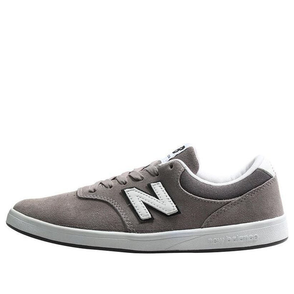 

Кроссовки 424 New Balance, коричневый