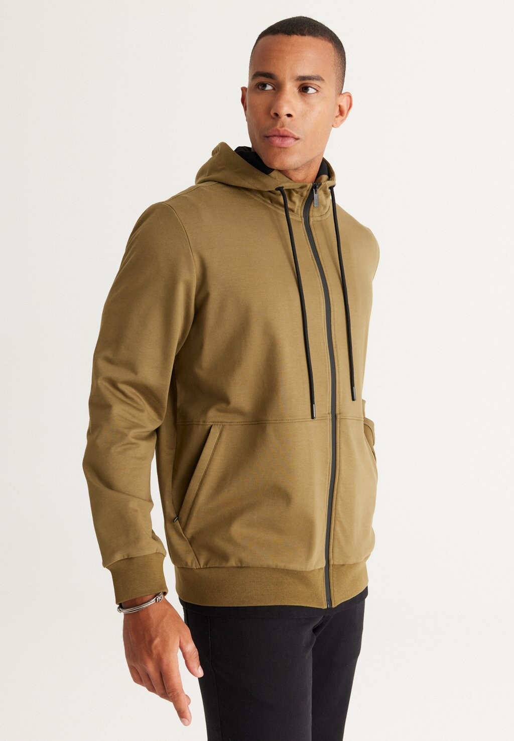

Толстовка на молнии STANDARD FIT AC&CO / ALTINYILDIZ CLASSICS, хаки