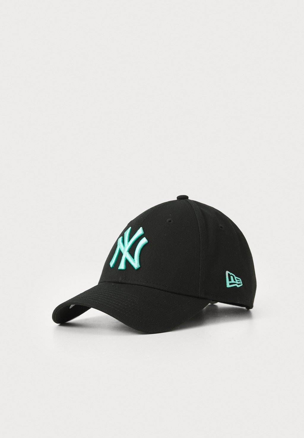 

Бейсболка LEAGUE ESSENTIAL 9FORTY UNISEX New Era, черный