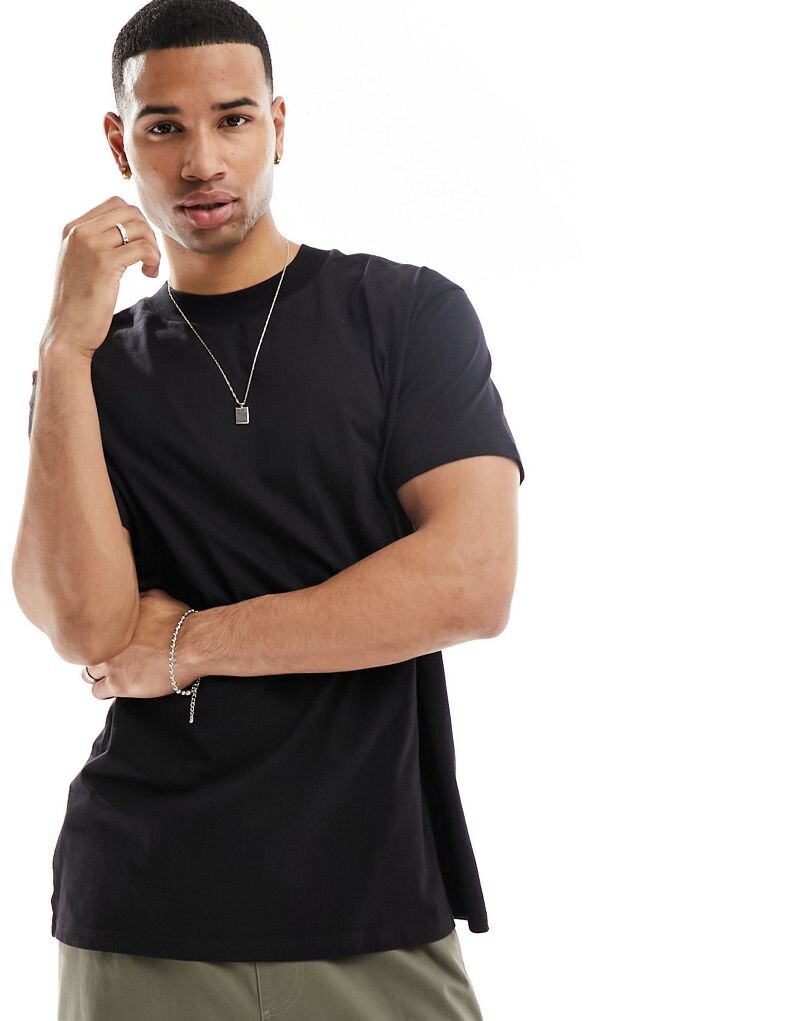 

Черная объемная футболка с высоким воротником Brave Soul