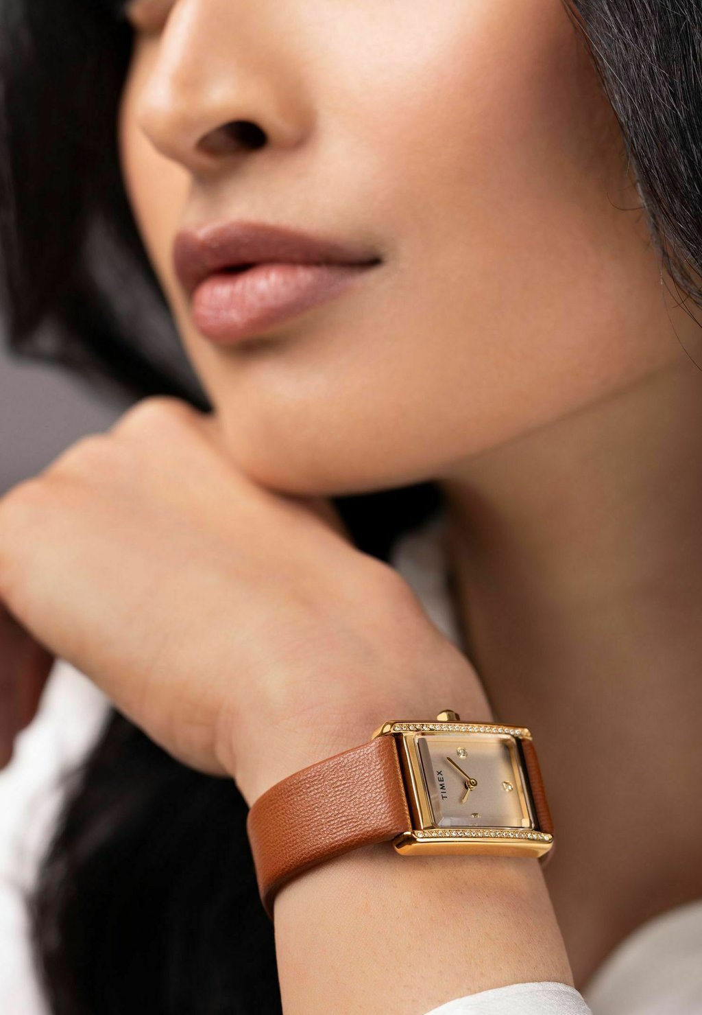 

Часы QUARTZ ANALOG HAILEY Timex, коричневый