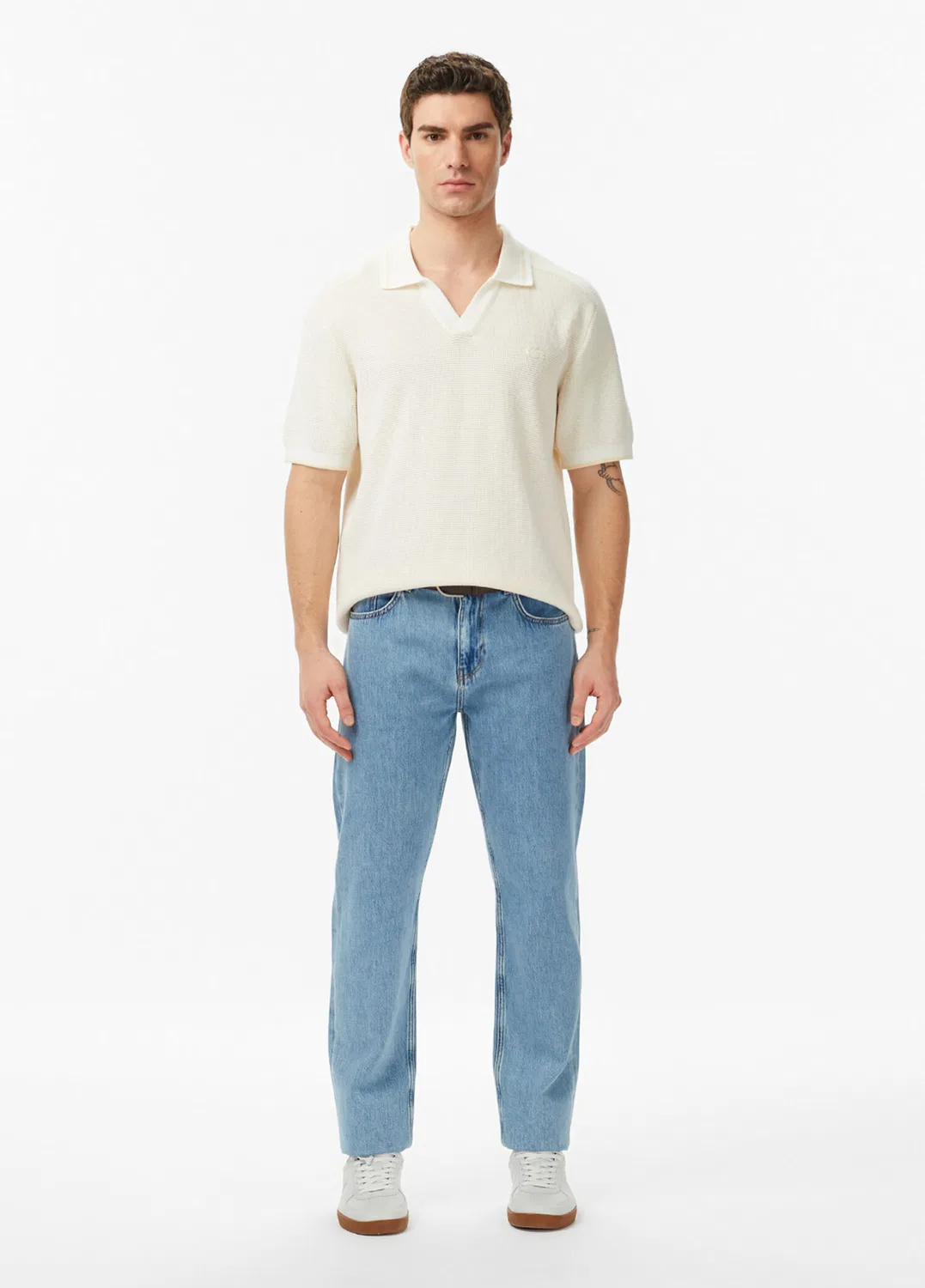 Трикотажный джемпер Lacoste Classic Fit, бежевый — фото 4