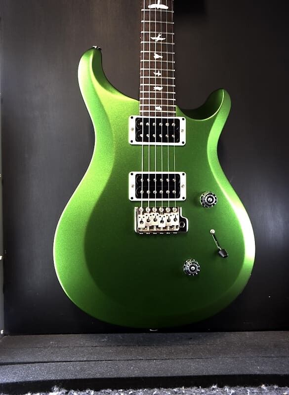 

PRS S2 Custom 24 в зеленом металлике с сумкой S2 Custom 24 in Metallic Green w/Bag