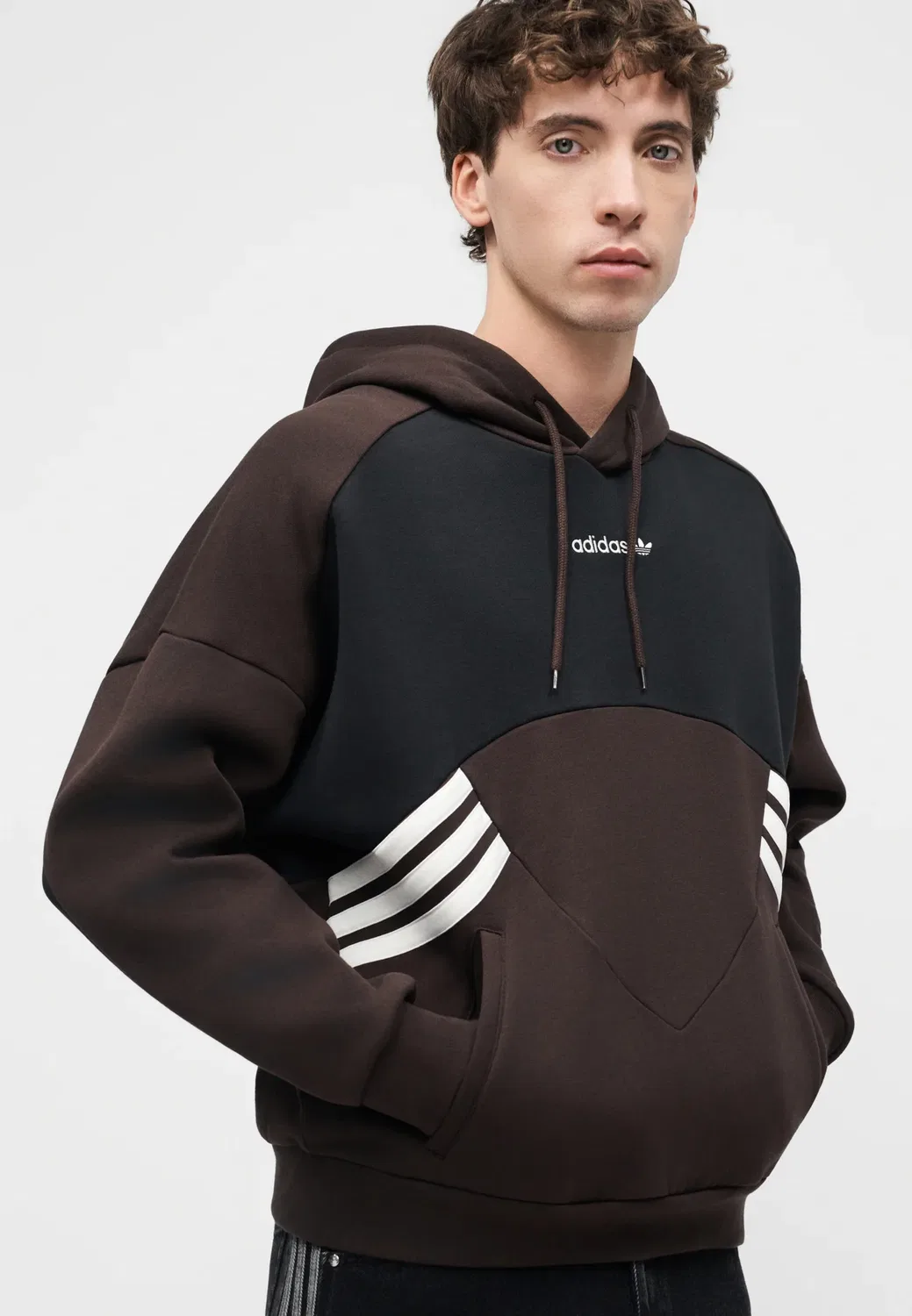 Мюнхен - худи Adidas Originals, Aurora Coffee/Utility Black — фото 4