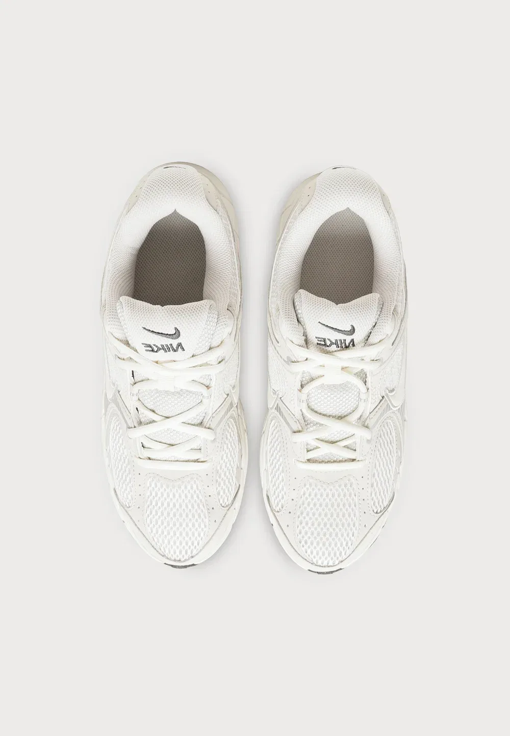 V5 rnr bg sc унисекс - кроссовки Nike Sportswear, Phantom/Sail Light Bone/Light Smoke Grey/Anthracite — фото 4