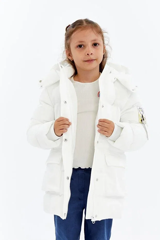 Детское пальто для девочек утепленное с капюшоном Benitto Kids, White — фото 2