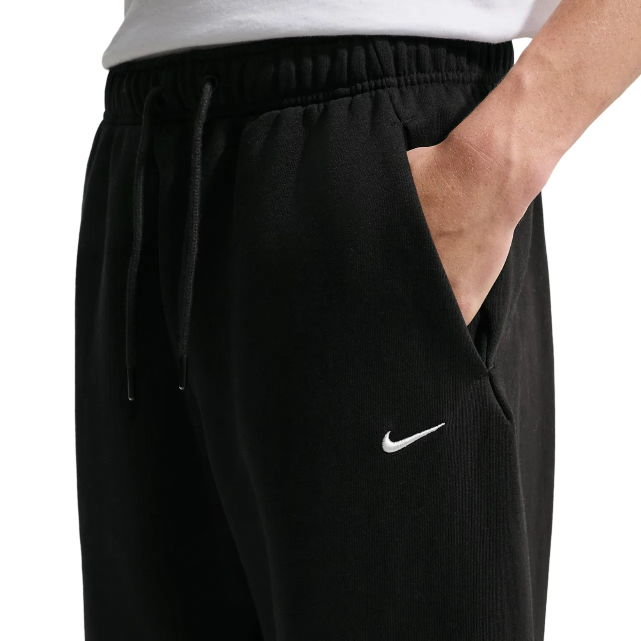 Мужские спортивные штаны свободного кроя с флисом Nike Solo Basketball Bungee Concept, Black/Sail — фото 3