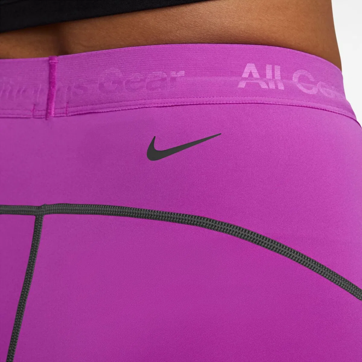 Женские леггинсы с принтом ACG Dri-Fit Wildsee Baselayer Bottom Nike, Vivid Purple/Safety Orange/Black — фото 2