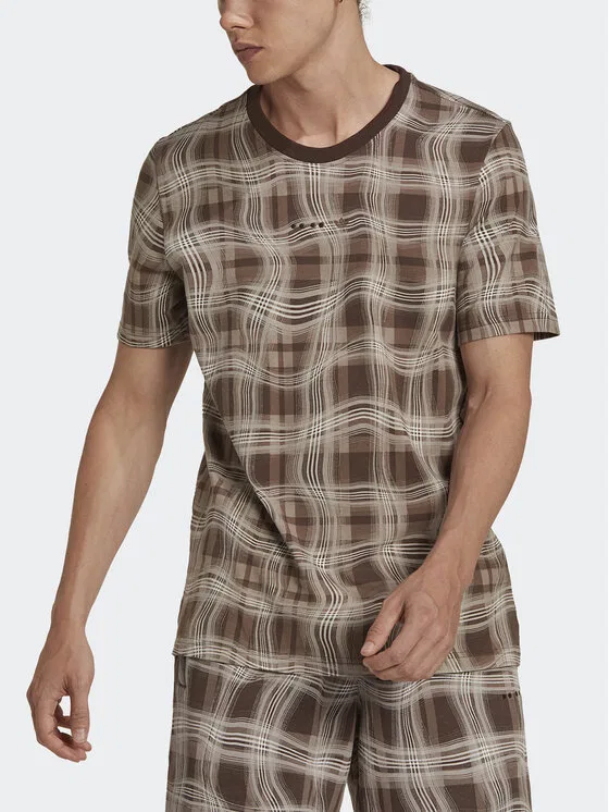 Футболка regular fit Reveal Allover Print Adidas, коричневый — фото 4