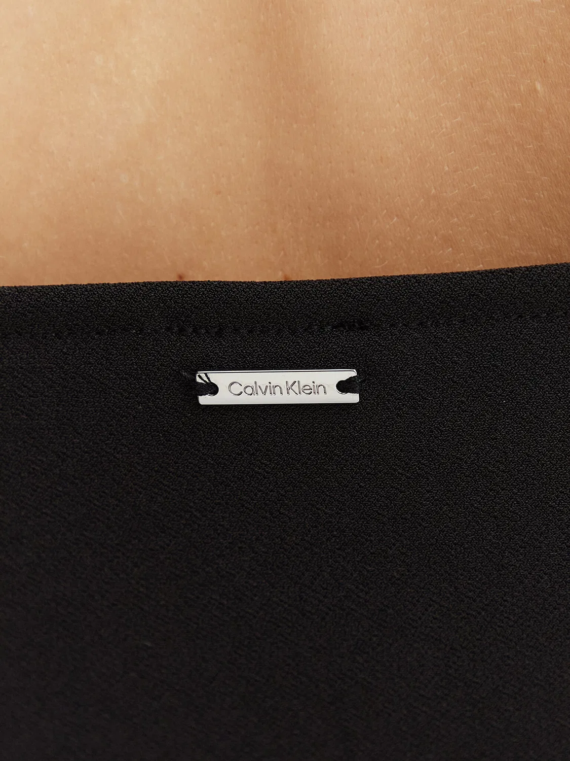 Женский топ стандартного кроя Calvin Klein, черный — фото 4