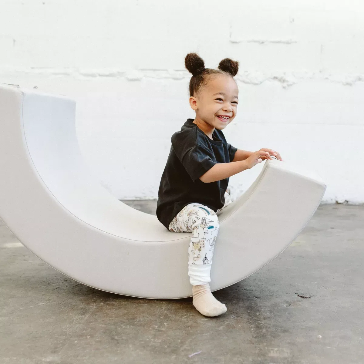 Детская футболка для девочек с коротким рукавом Goumikids, Asphalt — фото 2