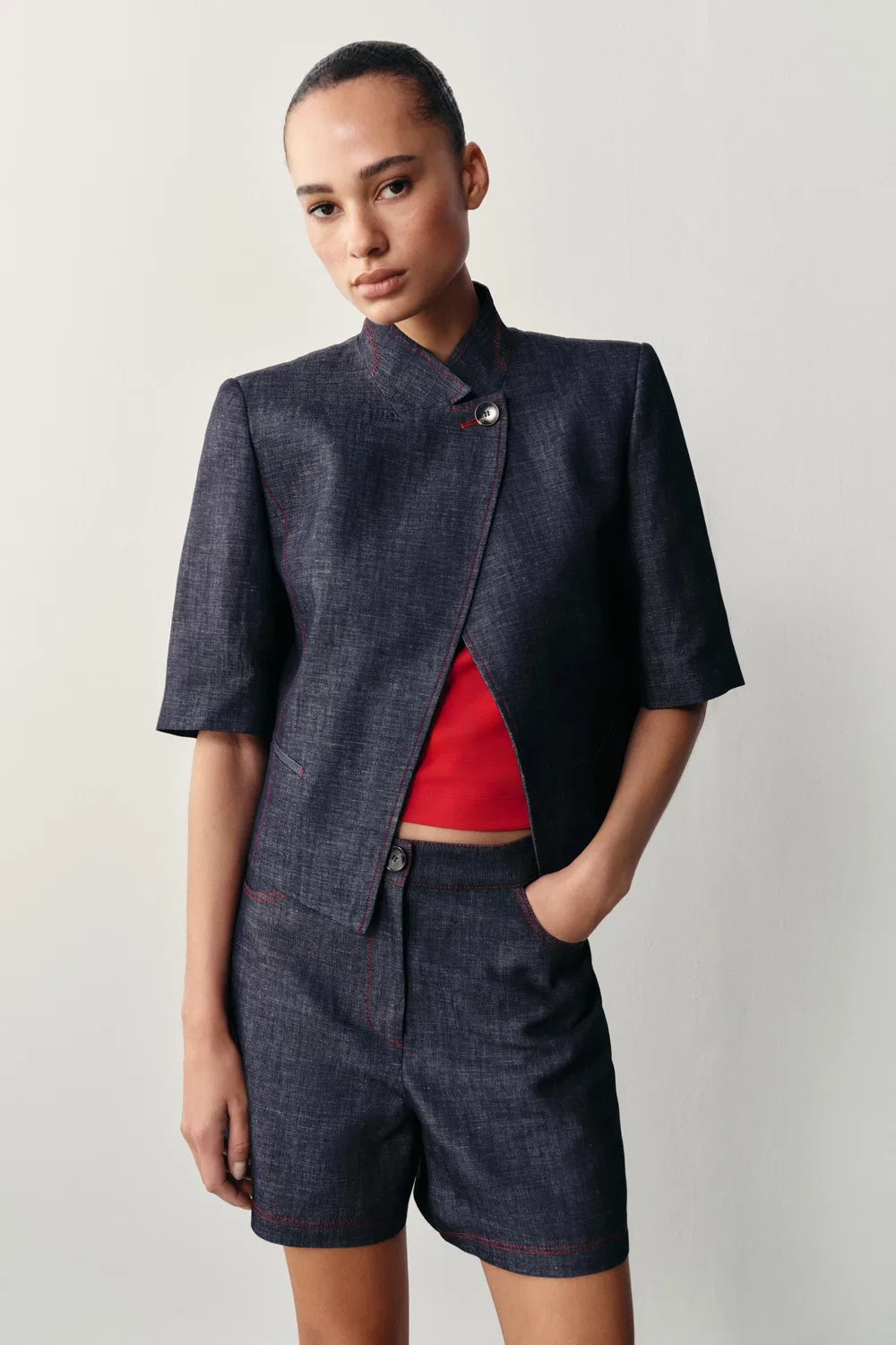 Шорты-бермуды из льна с контрастной отстрочкой ZARA, Indigo — фото 2