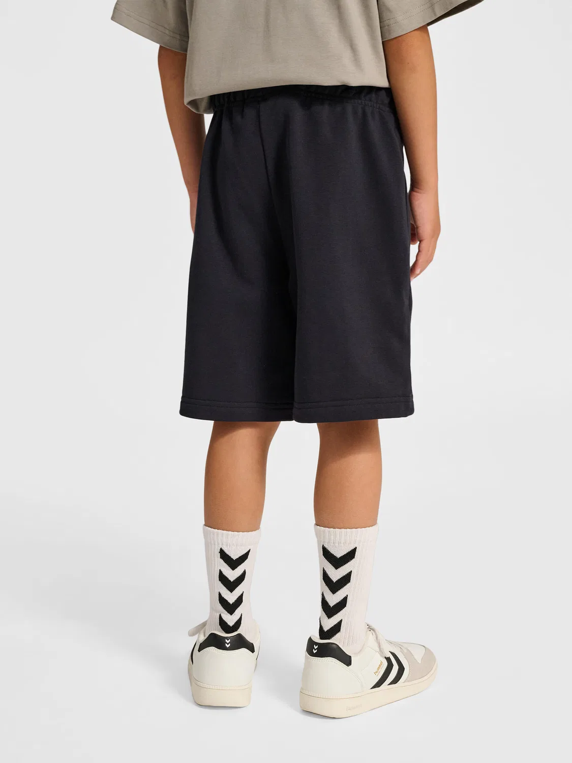 Детские шорты свободного кроя с регулируемой талией Hmljr Loose Hummel, Schwarz — фото 2