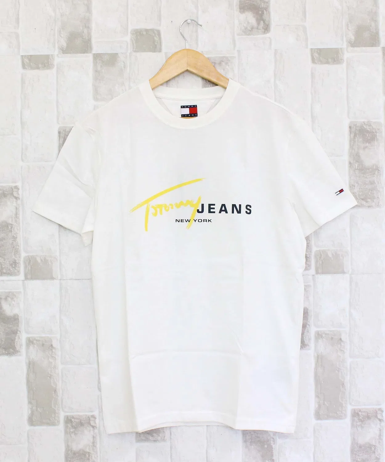 Мужская футболка с принтом TJM REG SIGNTR DNA TEE EXT TOMMY HILFIGER, Black — фото 2