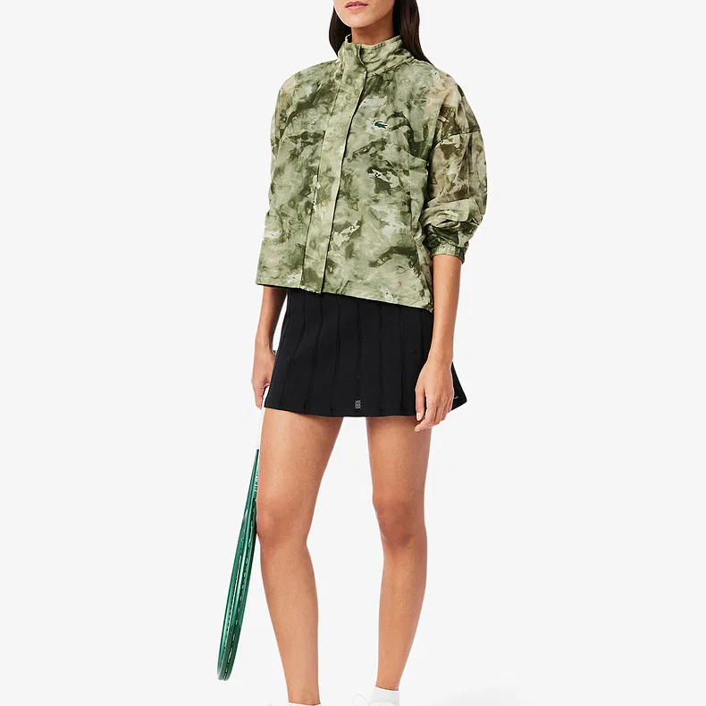 Женская куртка с камуфляжным принтом и воротником-стойкой LACOSTE, I32/Green Camouflage Print — фото 3