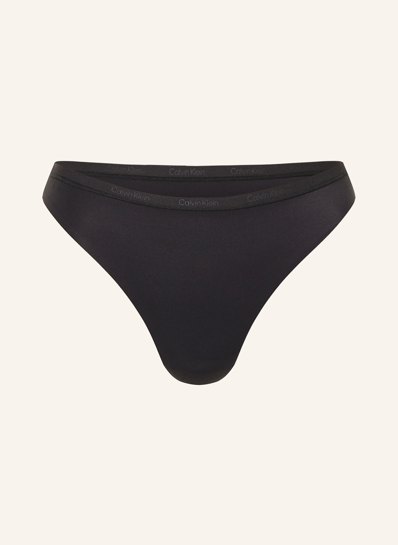 

Трусы идеально сидят Calvin Klein, черный