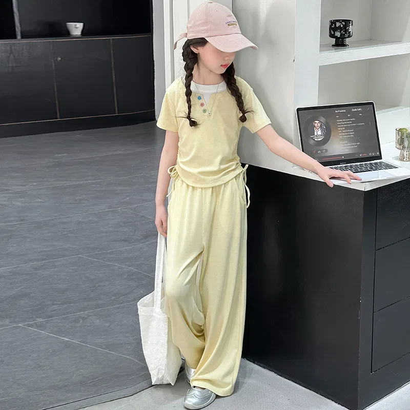 Детский спортивный комплект с воротником-поло, модель Henry Collar Thin Stretch, MADALLO, Yellow Cream Two-Piece Set — фото 4