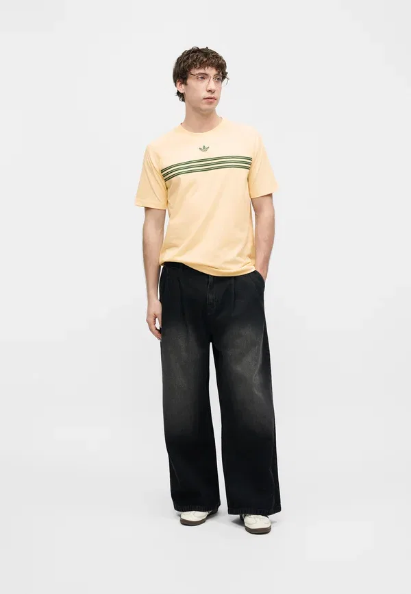 Футболка Adidas Originals, ванильный — фото 2