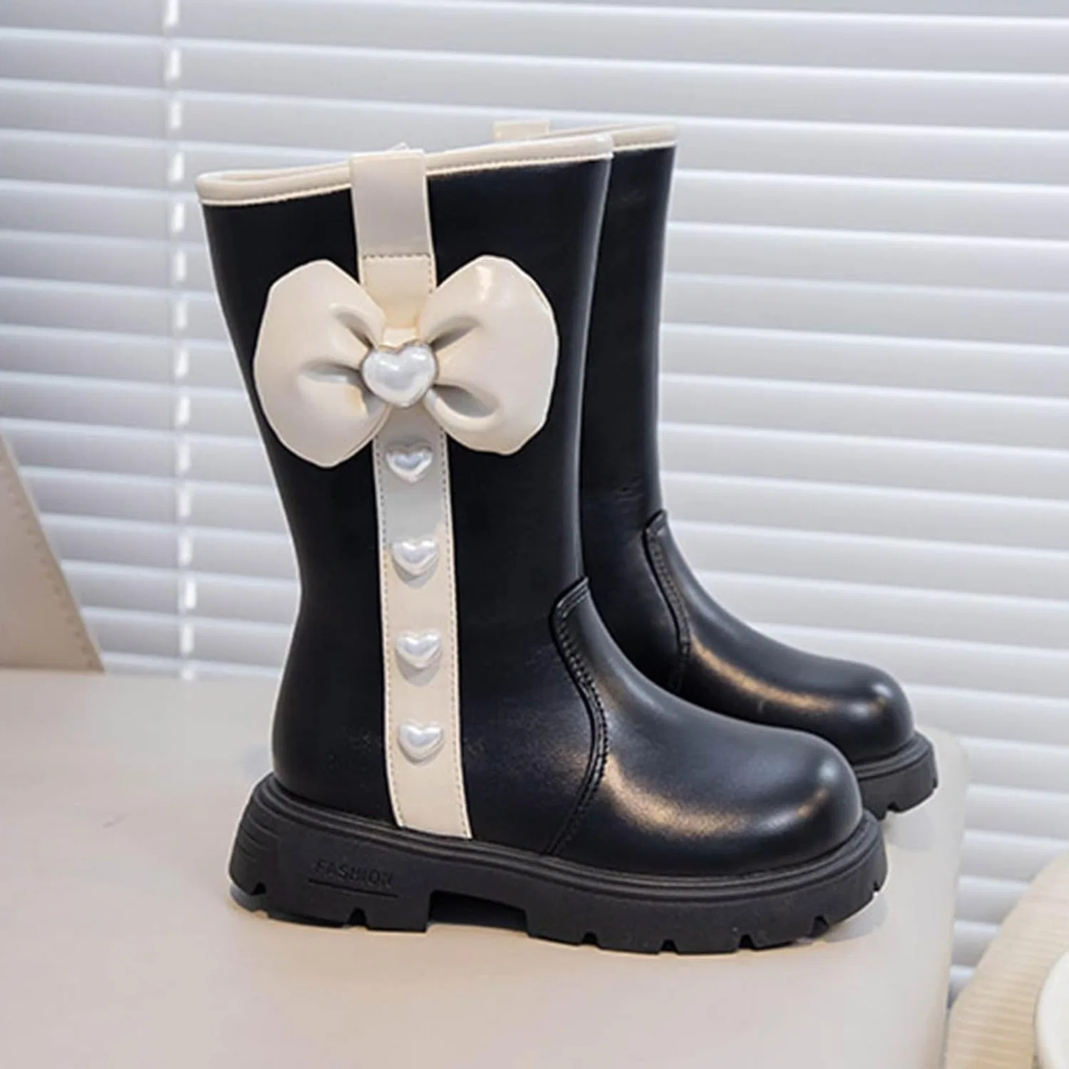 Детские сапоги для девочек с бантом, из ПУ-кожи, модель Cute Bowknot Mid Calf Riding Boots, Black — фото 2