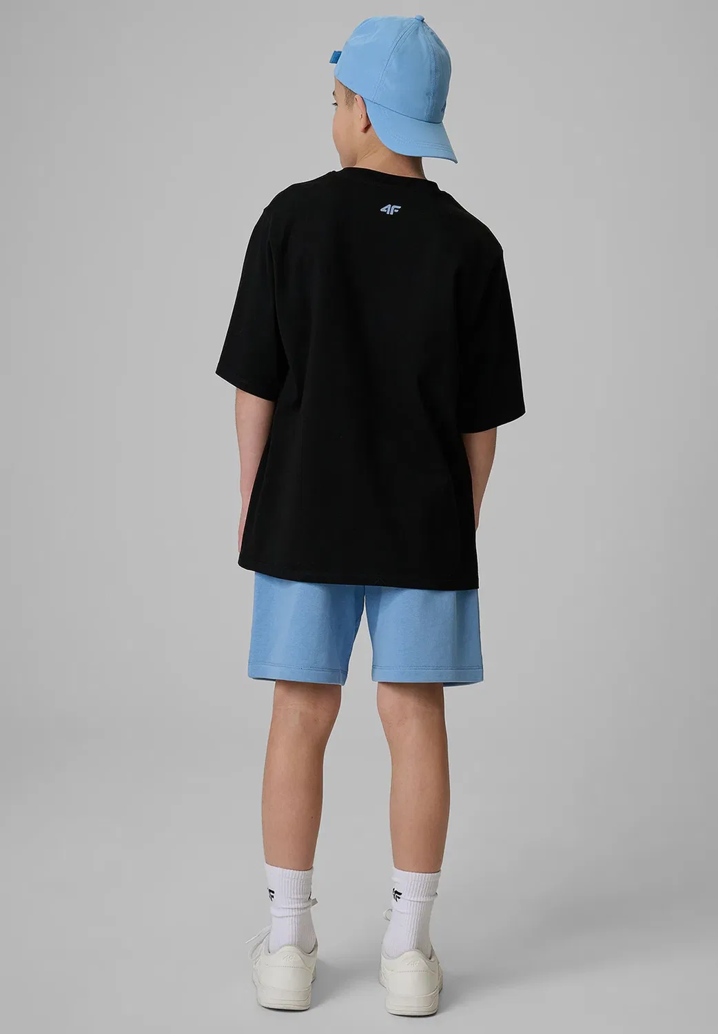 Spodenki dresowe chłopięce - niebieskie 164 (13-14 лат) - спортивные шорты 4F, Blue — фото 3