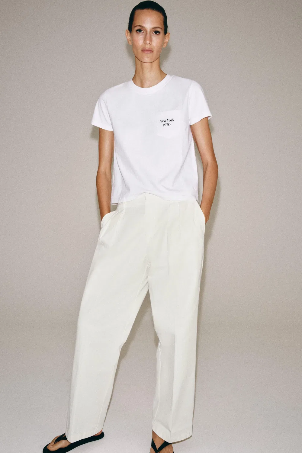 Футболка с надписью и карманом ZARA, White