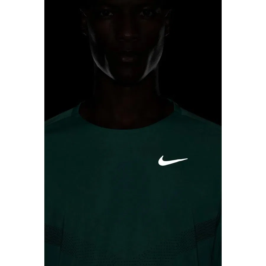 Свитшот мужской с длинным рукавом Run Division Rise 365 Nike, Зеленый — фото 4