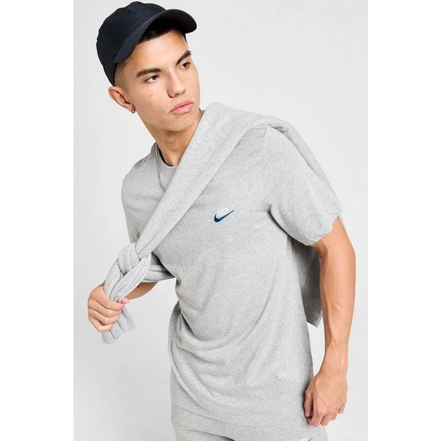 Футболка с коротким рукавом из хлопка Sportswear Club Nike, Черный-Темно-Синий — фото 4