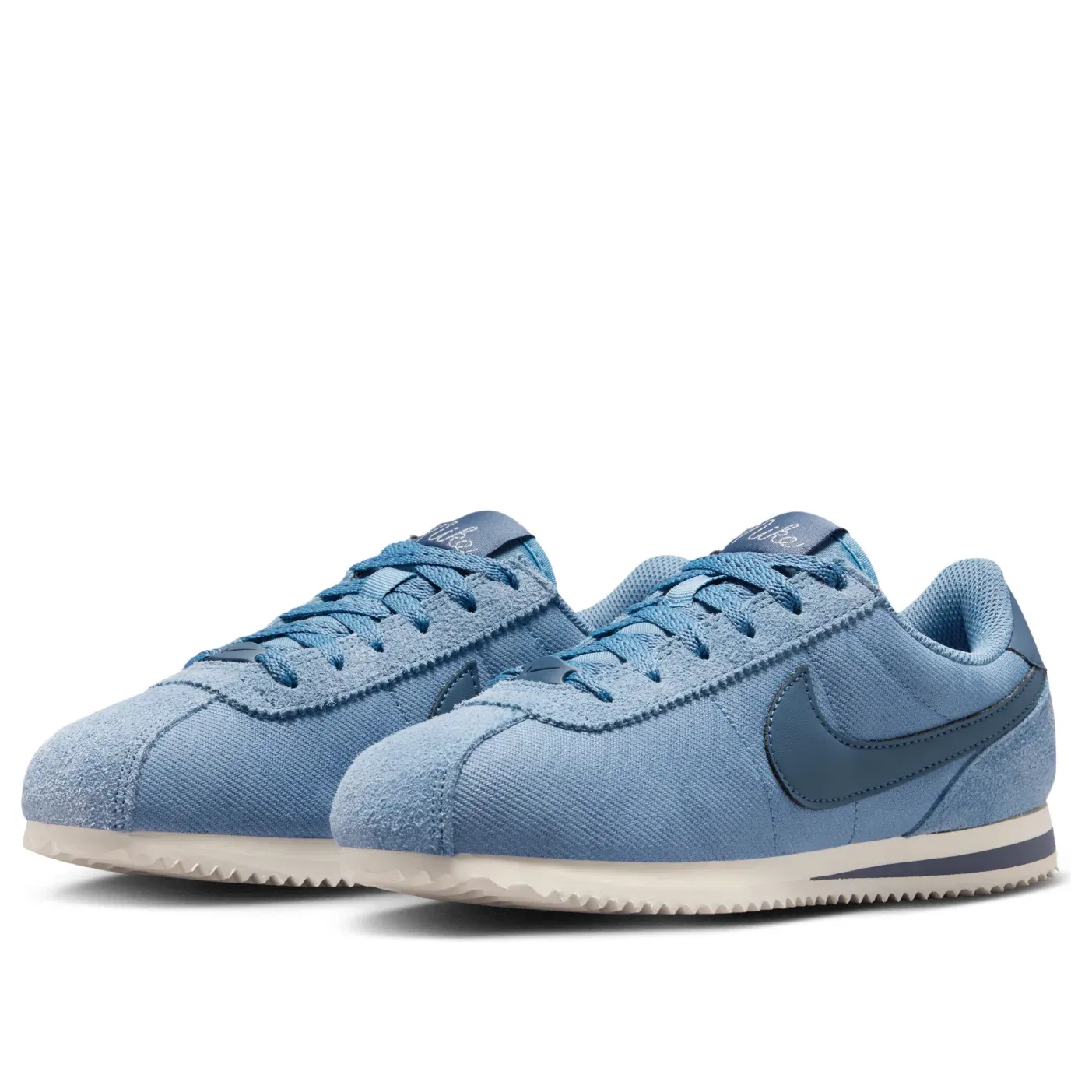 Детские кроссовки с синтетическим верхом Cortez SE 'Work Blue Sail Diffused Blue' Nike, Work Blue/Sail/Diffused Blue — фото 4