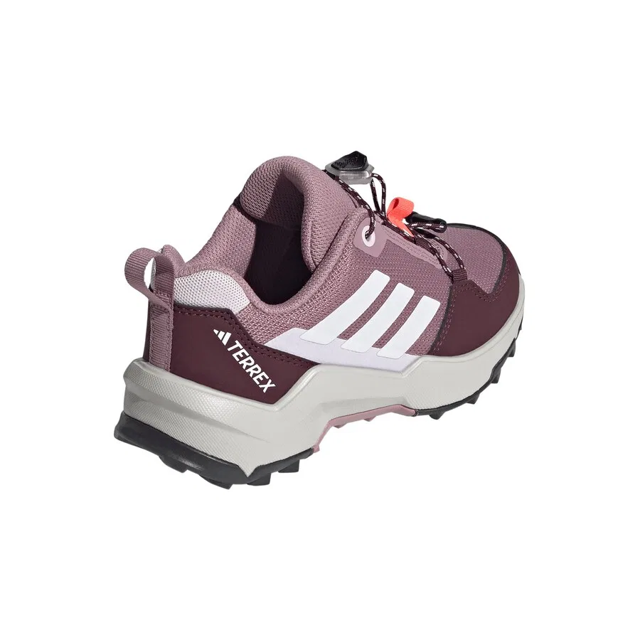 Спортивные кроссовки ADIDAS TERREX 'AX4S' сиреневого цвета — фото 4