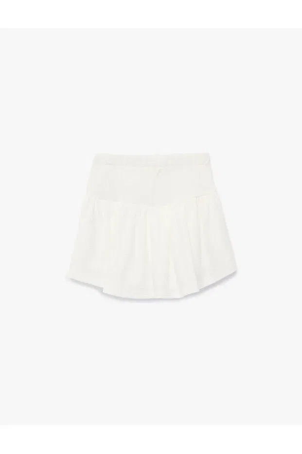 Детские шорты для девочек хлопковые Combed Cotton Shorts 6skg40003ak Koton, Ecru — фото 3