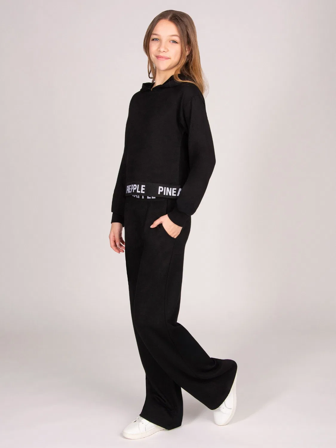 Джоггеры свободного кроя Pineapple Black Tape, черный — фото 4