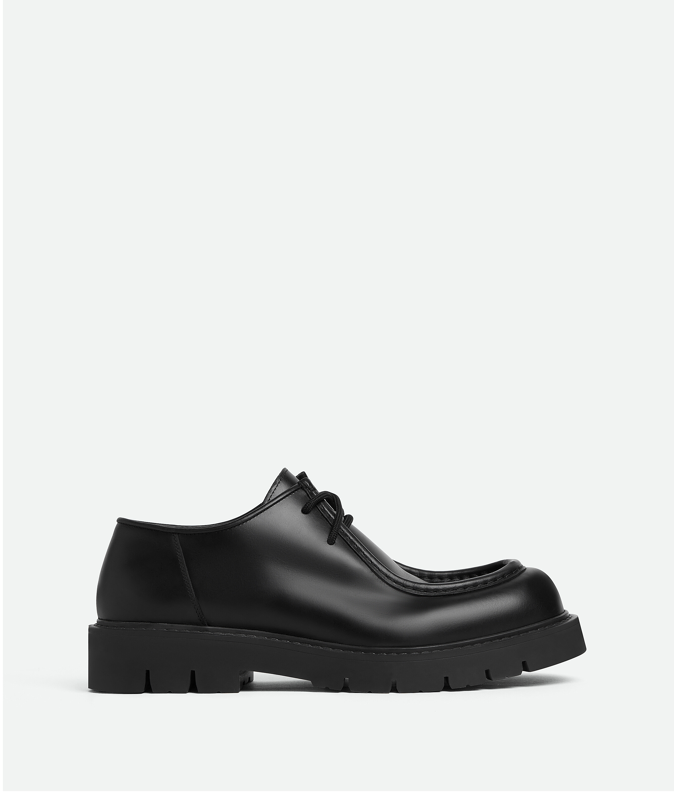 

Туфли Haddock на шнуровке Bottega Veneta, черный