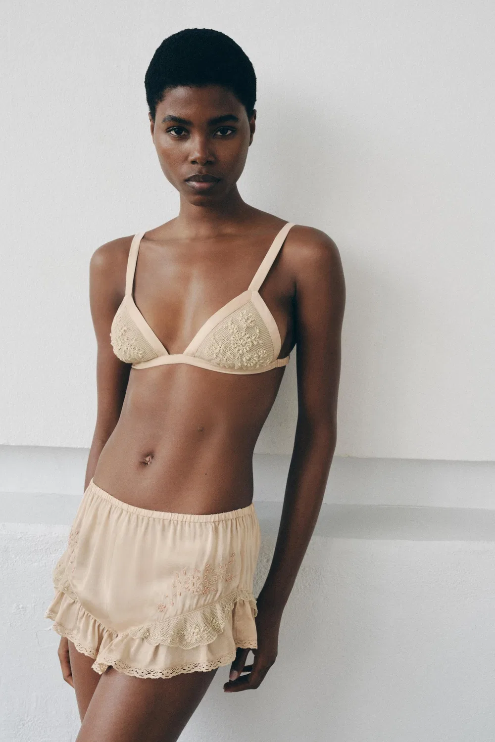 Треугольный бюстгальтер с бусинами и кружевом ZARA, Light pink — фото 4