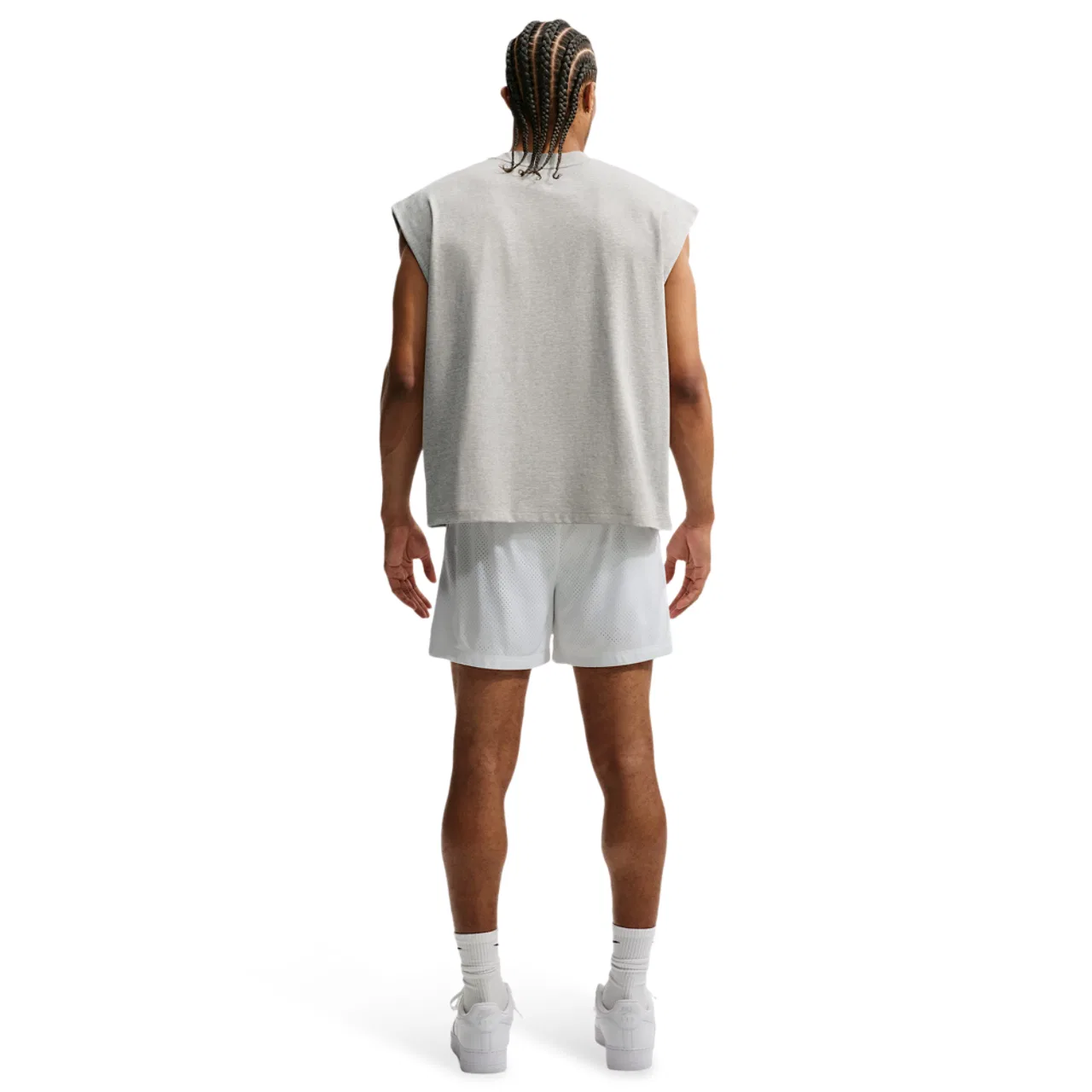 Мужские шорты из сетки с длиной по внутреннему шву 13 см, с карманами, Nike Dri-FIT Standard Issue Mesh 5IN Shorts, Nike, Pale Ivory/White/Black — фото 4