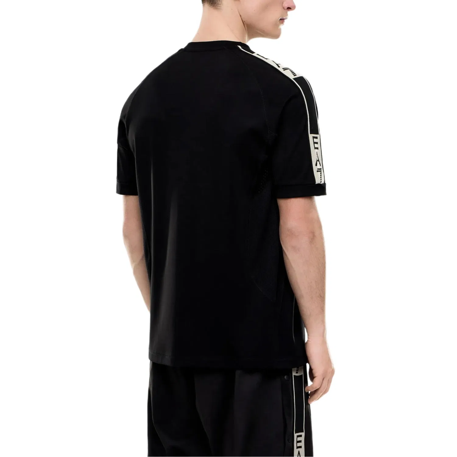 Футболка Emporio Armani EA7 мужская черная — фото 4