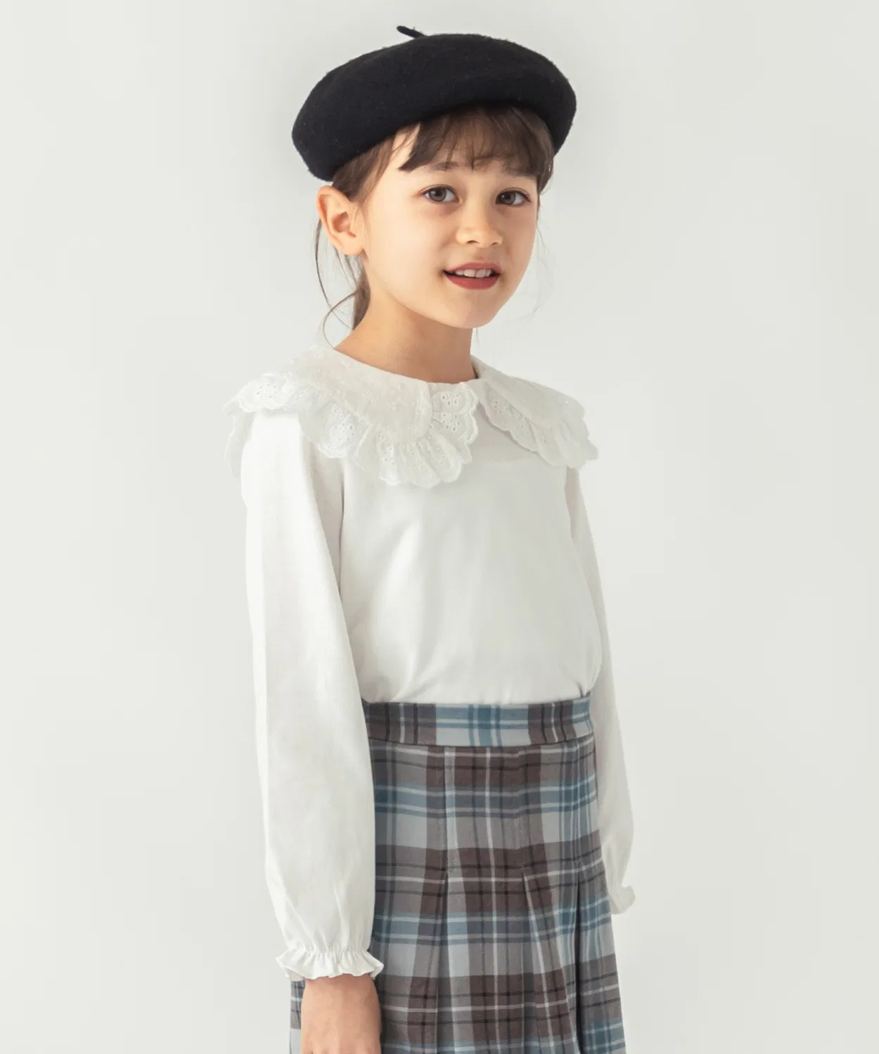Детская блузка с круглым воротником и кружевом, с длинным рукавом модель Round Collar Lace, ever closet, Off White — фото 2