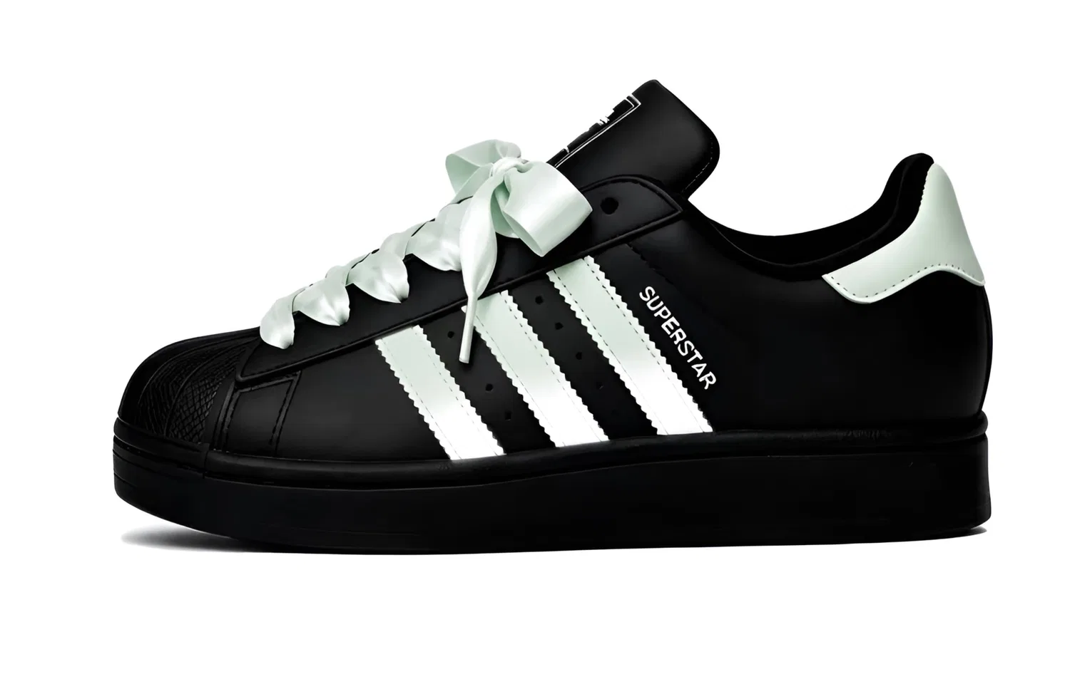 Детские кеды для скейтбординга с мыском-ракушкой Adidas Originals Superstar 2, Light Cyan