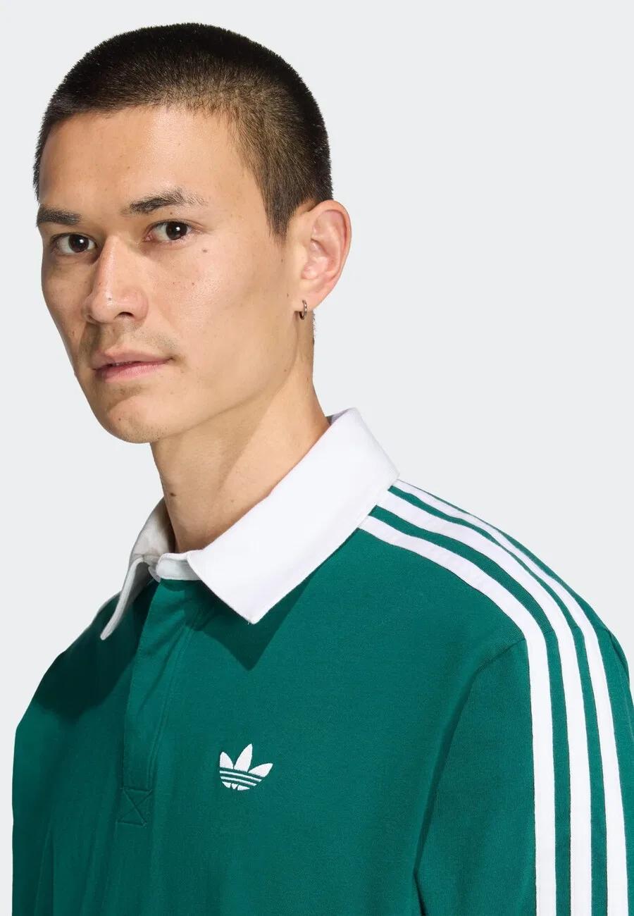 Футболка ADIDAS ORIGINALS цвета ели — фото 4