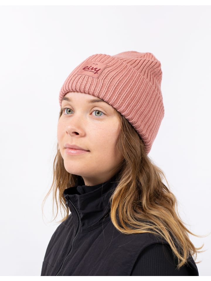 

Вязаная шапка цвета выцветшей древесной розы eivy