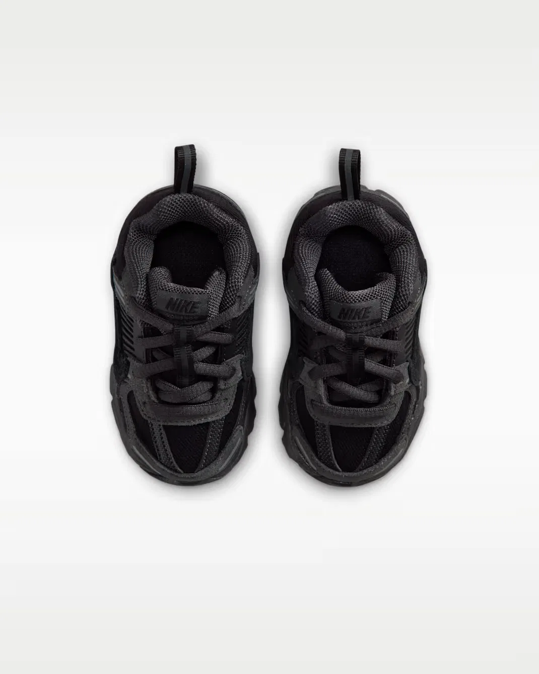 Детская обувь (классические шнурки) Nike Vomero 5, Dark Smoke Grey/Anthracite/White/Team Black — фото 4