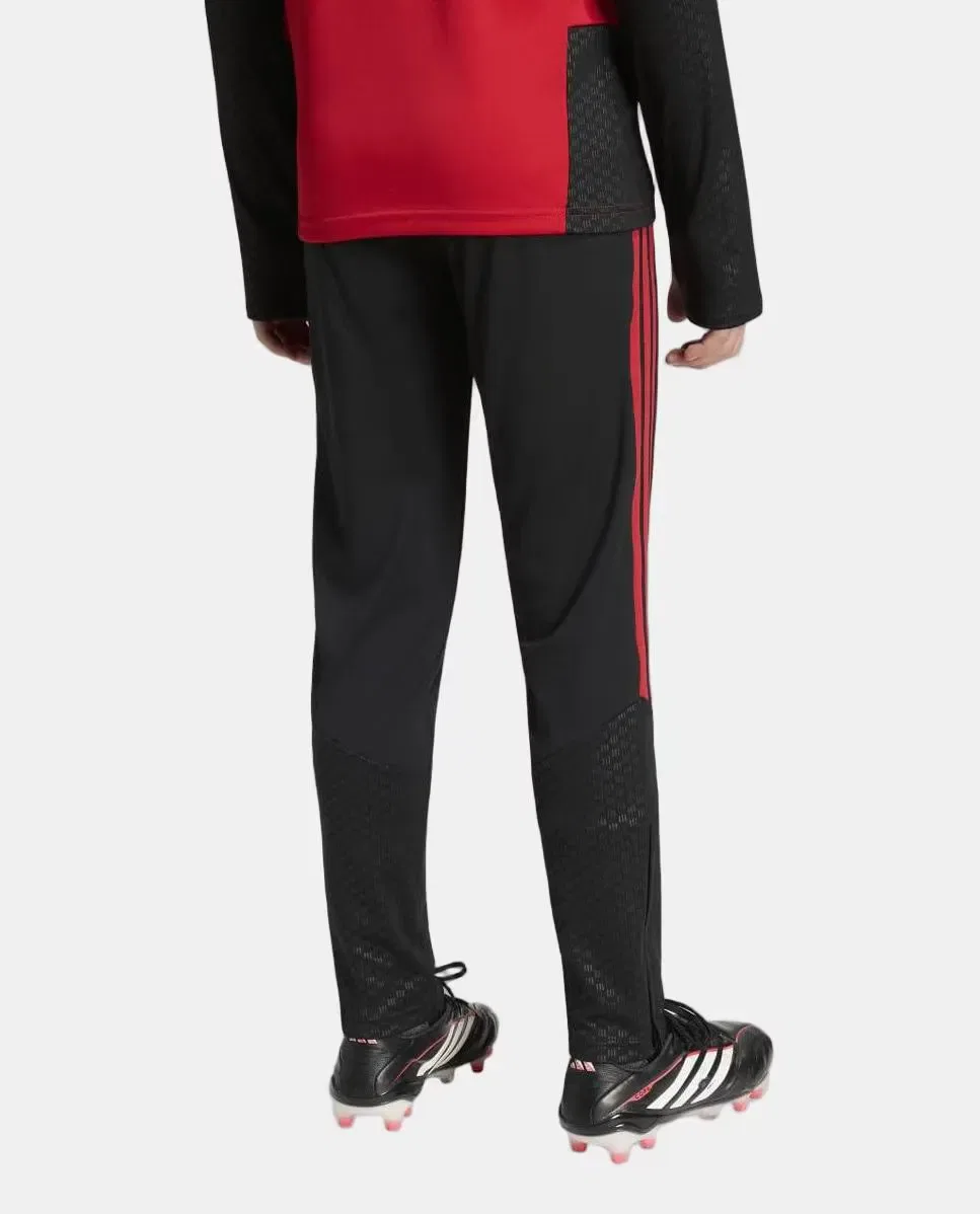Детские спортивные штаны для мальчиков Training Manchester United FC 2026-2027 adidas, Negro — фото 2