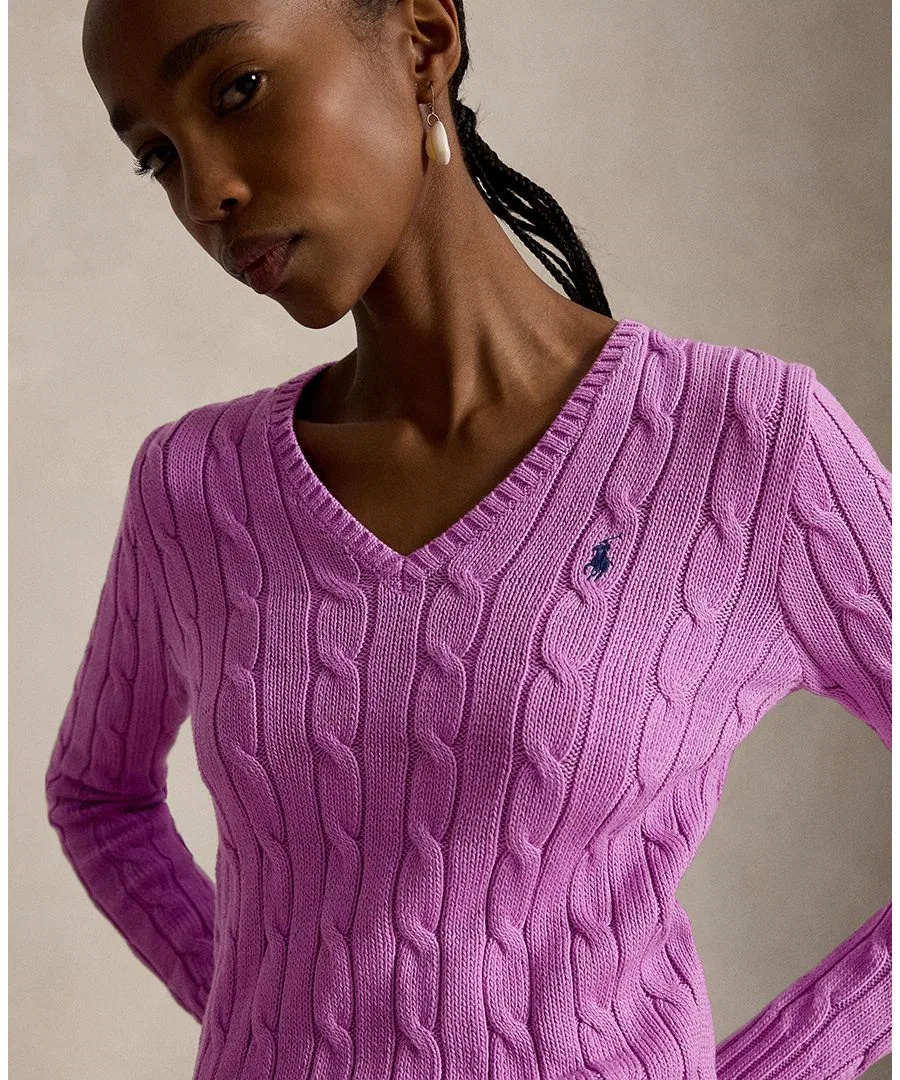 Свитер с V-образным вырезом из хлопка с косами Polo Ralph Lauren, Thistle Pink — фото 2